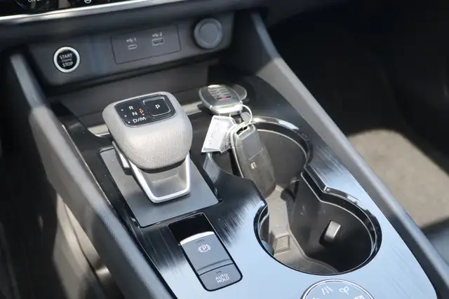 2023 Nissan Rogue - Photo 13