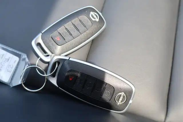 2023 Nissan Rogue - Photo 29