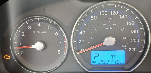 2011 Hyundai Santa Fe AWD - Photo 11