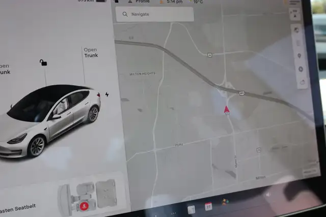 2022 Tesla Model 3 - Photo 20