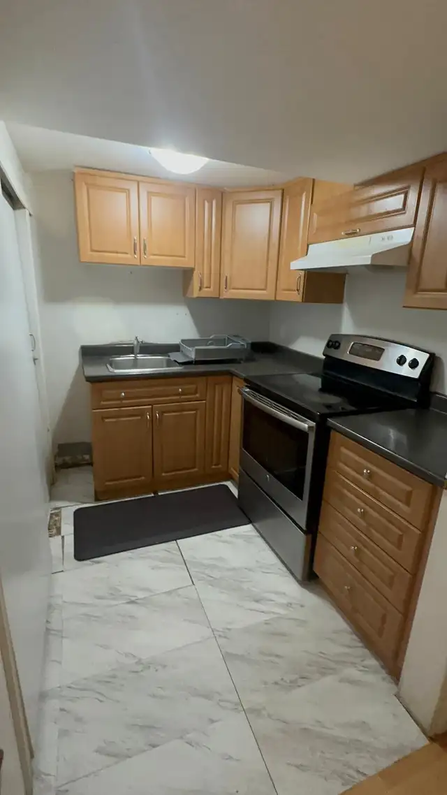 2-Bedroom Walk-In Basement for Rent – Available June 1st - Photo 5