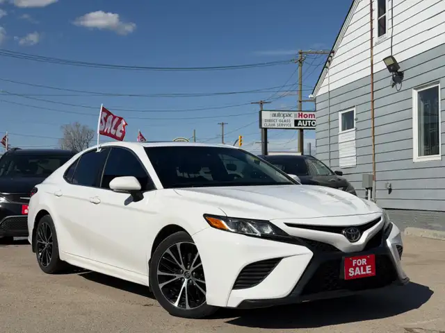 2018 Toyota Camry LE Auto