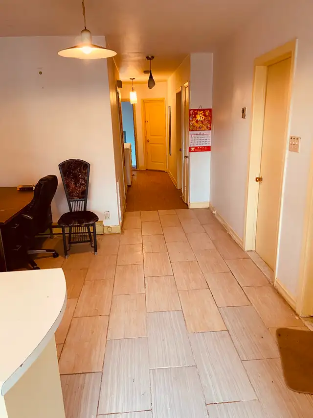 One bed room for rent in Montreal - Photo 2