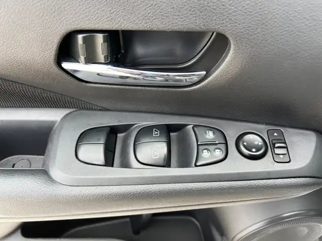 2024 Nissan Kicks SV - Photo 18