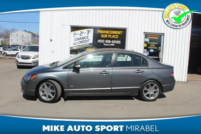 2011 Acura CSX Berline 4 portes,, boîte automatique, Tech Pkg! - Photo 2