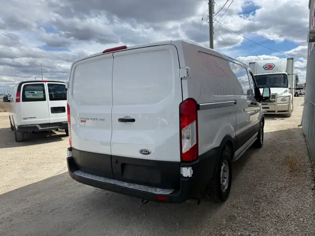 2020 Ford Transit 250 Van Low Roof 130-in. WB - Photo 4