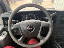 2017 GMC Savana G2500 Cargo - Photo 12