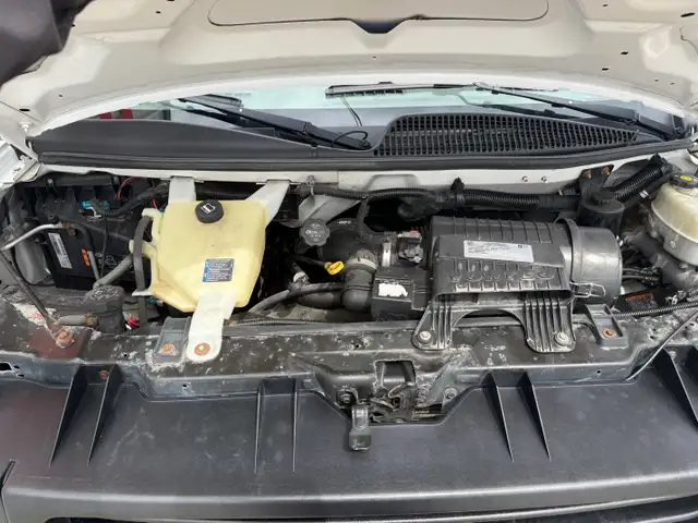 2017 GMC Savana G2500 Cargo - Photo 15