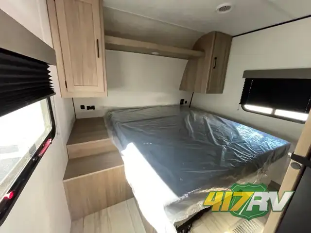 2025 Keystone RV Coleman Light 22BX - Photo 10