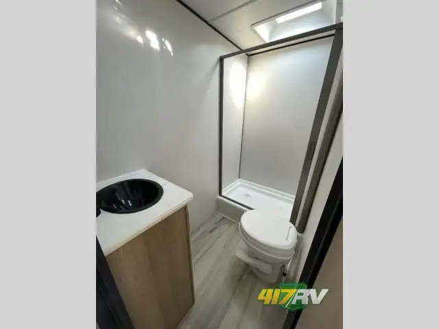 2025 Keystone RV Coleman Light 22BX - Photo 11