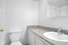 Cote-des-Neiges Apartments - Bachelor available at 4760 Chemin d - Photo 11