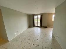 2 Bedroom - Ker Park Apartments Niagara Falls - Photo 2