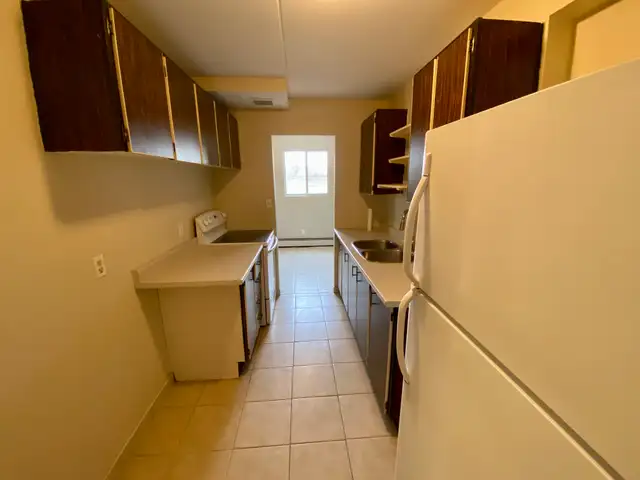 2 Bedroom - Ker Park Apartments Niagara Falls - Photo 7