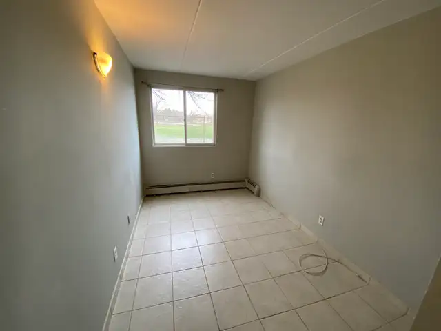 2 Bedroom - Ker Park Apartments Niagara Falls - Photo 10