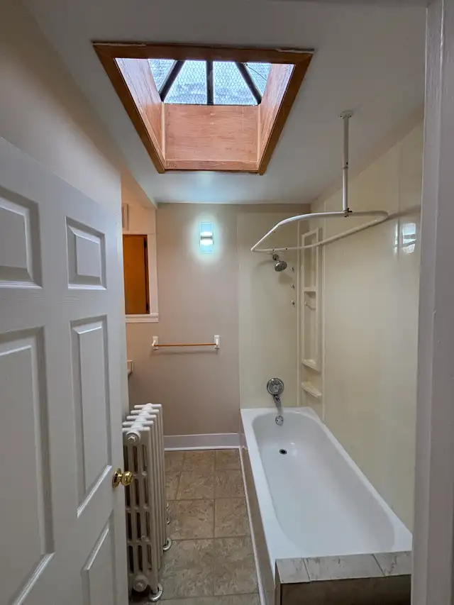 2 Bedroom Apartment in Chippawa! - Photo 12