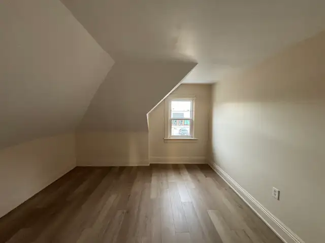 1 Bedroom Minutes to Port Dalhousie! - Photo 8