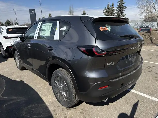 2026 Mazda CX-5 - Photo 3