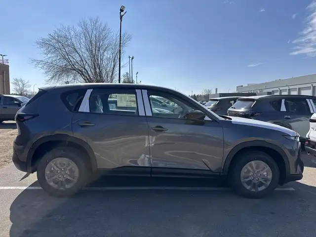 2026 Mazda CX-5 - Photo 6
