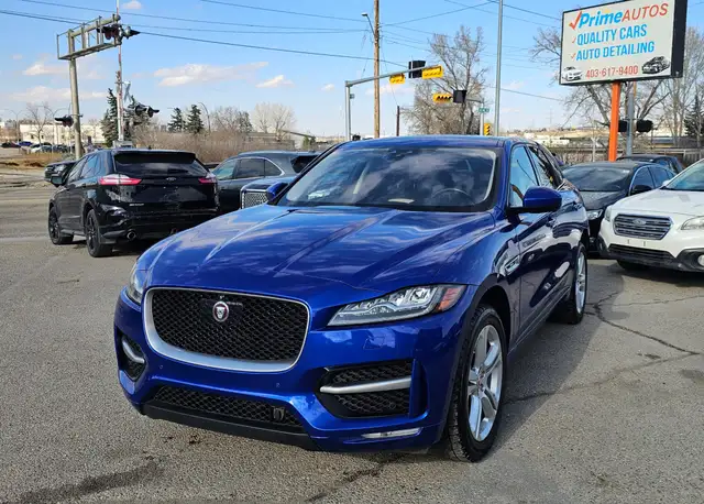 This Sport Utility Vehicle (SUV)/Multi-Purpose Vehicle (MPV) pow - Photo 2