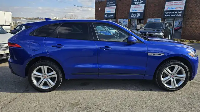 This Sport Utility Vehicle (SUV)/Multi-Purpose Vehicle (MPV) pow - Photo 8