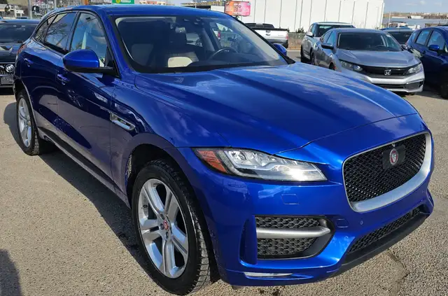 This Sport Utility Vehicle (SUV)/Multi-Purpose Vehicle (MPV) pow - Photo 9