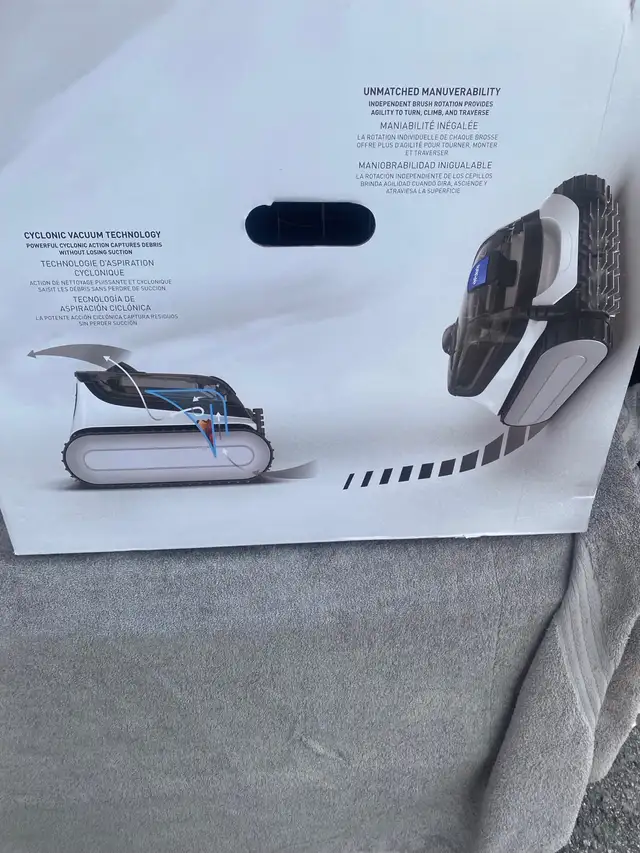 POLARIS ROBOTIC POOL CLEANER. MODEL #PCX864. NEW IN THE BOX - Photo 3