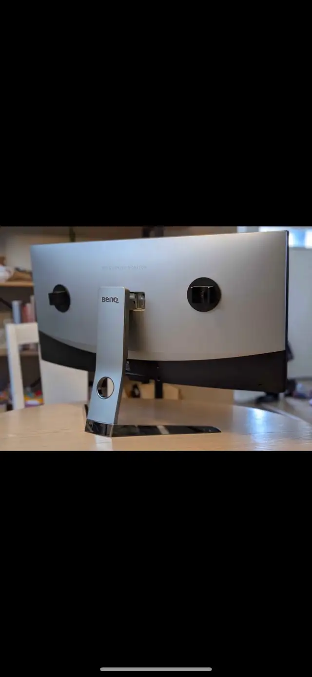 Benq 35'Ultrawide Curved Monitor - Photo 3