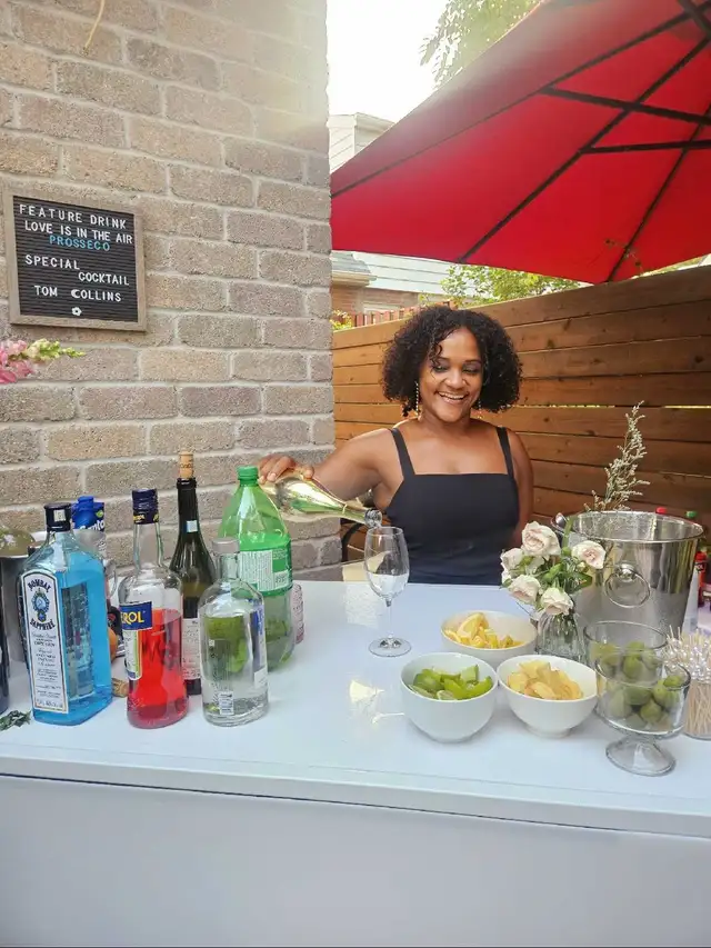 Last Minute event staff Catering• Bartender•Waitstaff •Party Hel - Photo 6