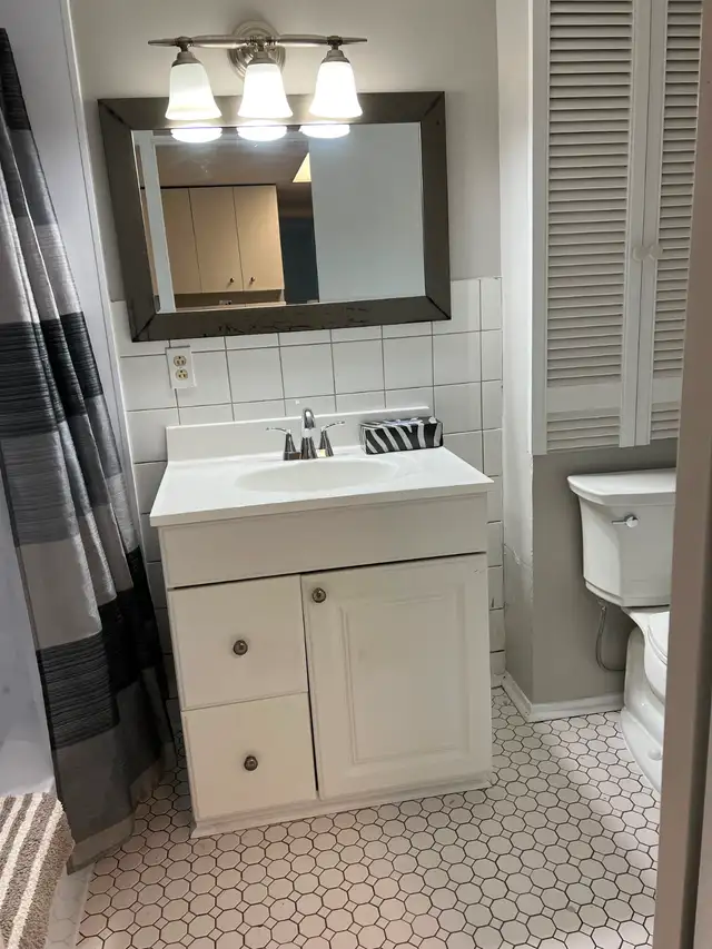 Live on the Glebe avenues - July or June 1 - 2 bed bsmt - Photo 9