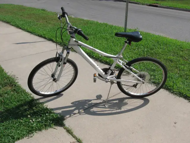 BICYCLES FOR SALE. - Photo 3