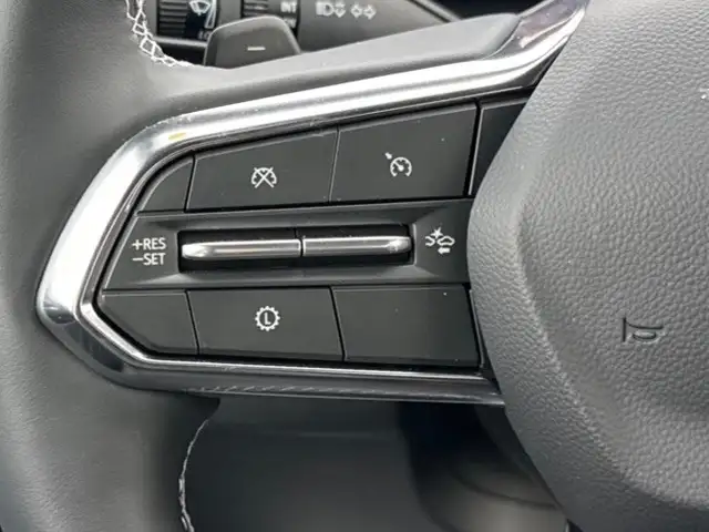 2026 Chevrolet Traverse - Photo 18