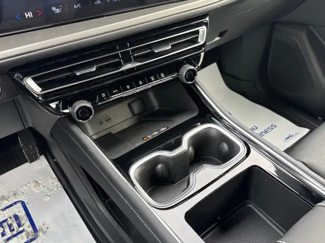 2026 Chevrolet Traverse - Photo 22