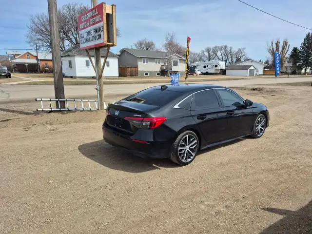 2023 Honda Civic Sedan - Photo 2
