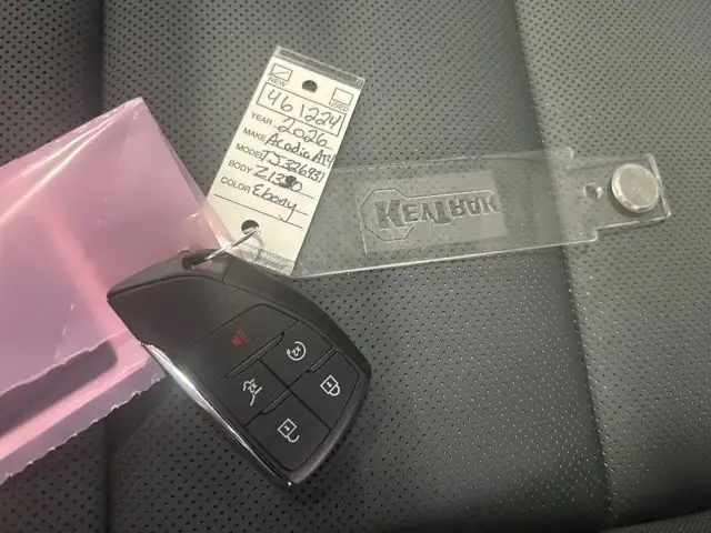 2026 GMC Acadia AT4 AWD - Photo 27