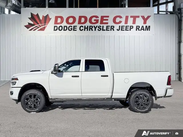 2026 Ram 2500 Black Express | 6.4L V8 Hemi | GPS Navigation - Photo 2