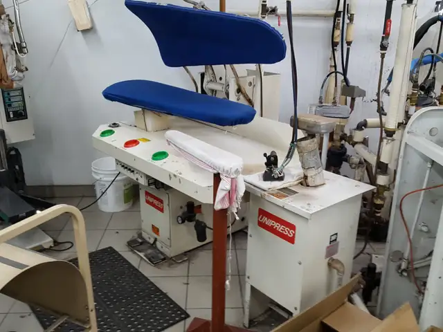 Dry Cleaning Depot Liquidation Sale - Photo 7