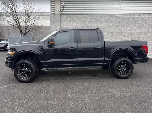 2024 Ford F-150 XLT | Lifted | Leather | Heated Seats | B&O - Photo 2