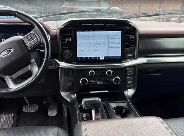 2022 Ford F-150 LARIAT | 4WD | 360 Cam | Tow Pkg | Wireless - Photo 4