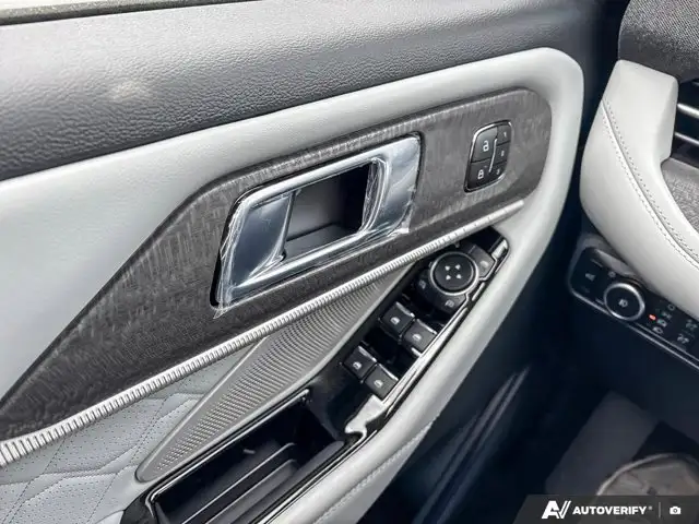 2026 Ford Explorer Platinum - Photo 22