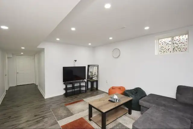 2BR basement apartment - Northwest Brampton - Photo 6