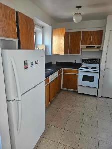Beau GRAND 4½, 1ER JUILLET/CDN/POLY/ HEC/UdeM - Photo 2