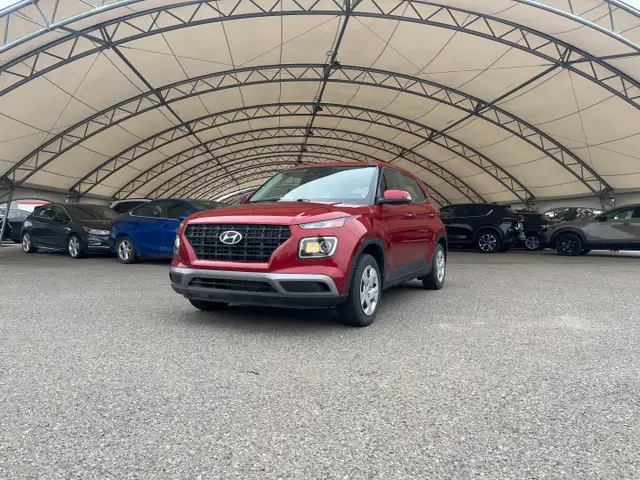 2023 Hyundai Venue Essential IVT W / APPLE CARPLAY / ANDROID AUT