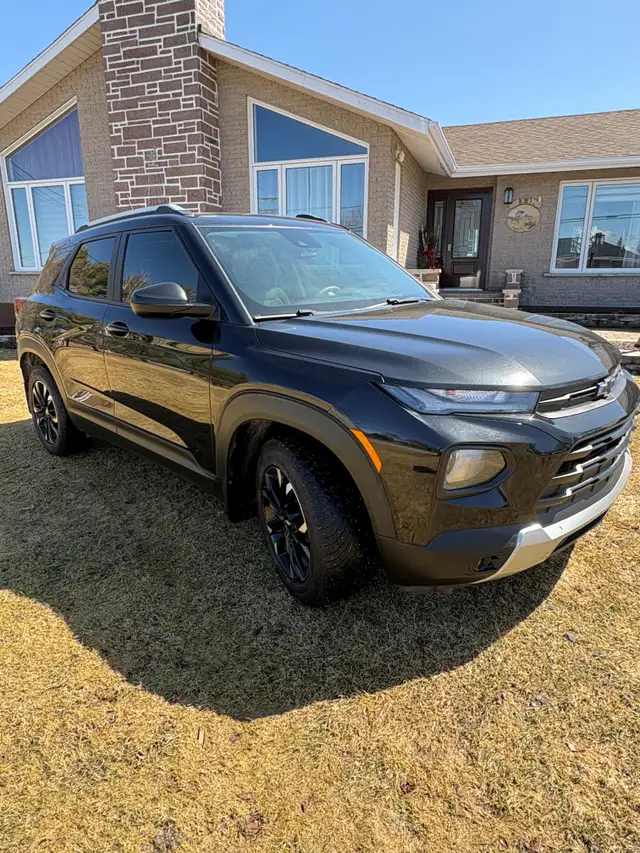 2023 Chevrolet Trailblazer LT - Photo 2