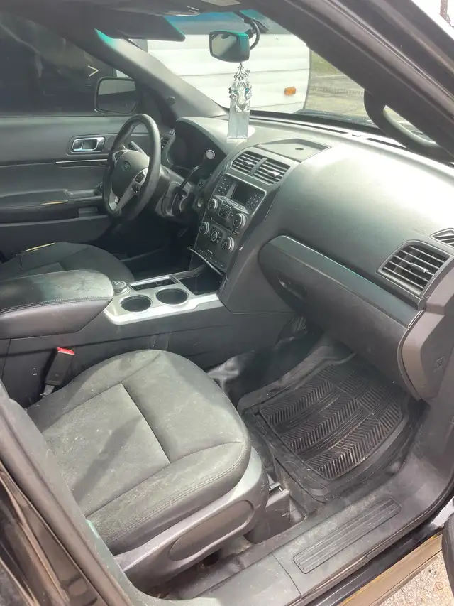 Ford Explorer 2015 Police interceptor - Photo 4