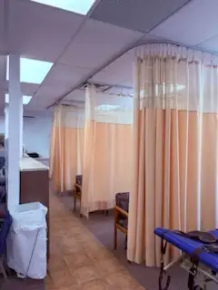 Used Physiotherapy Tables and Other Equipment - Photo 5