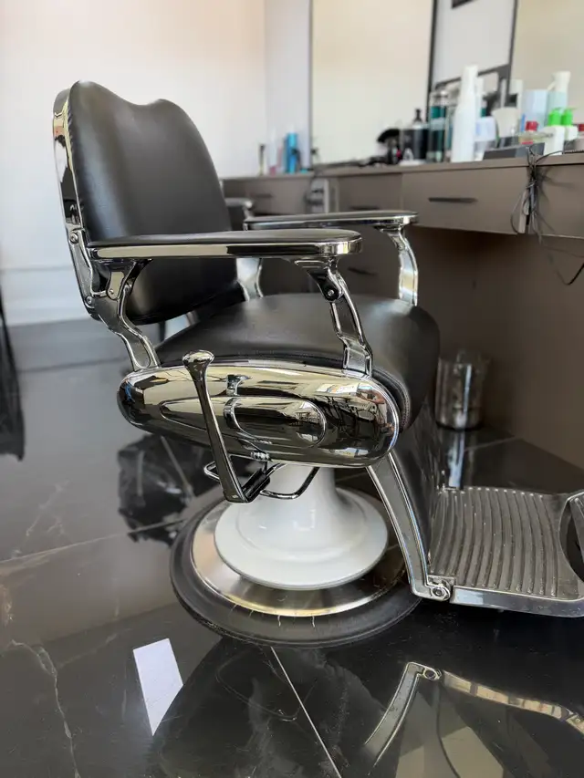 Premium Barber chairs - Photo 2
