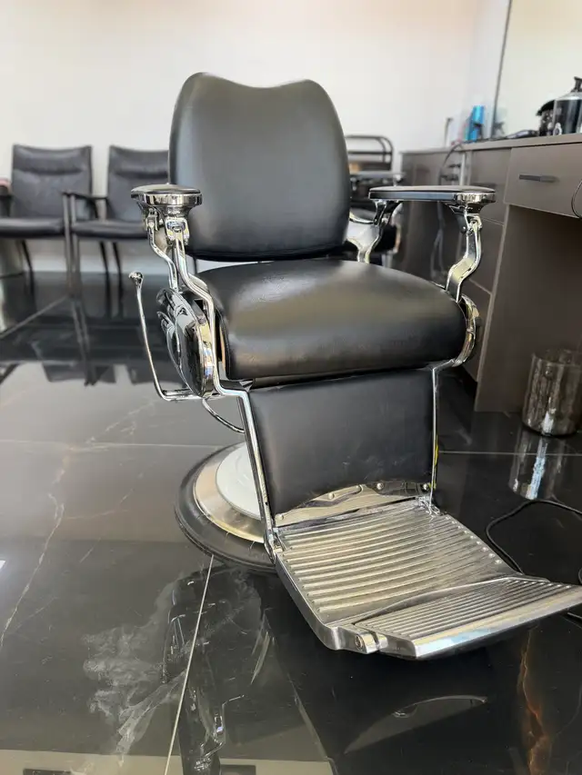 Premium Barber chairs - Photo 5