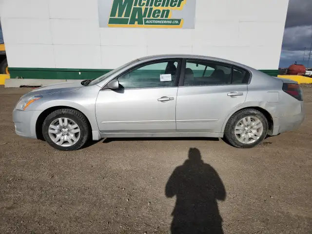 2012 Nissan Altima - Photo 2