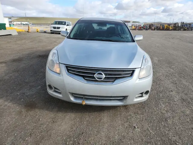 2012 Nissan Altima - Photo 8