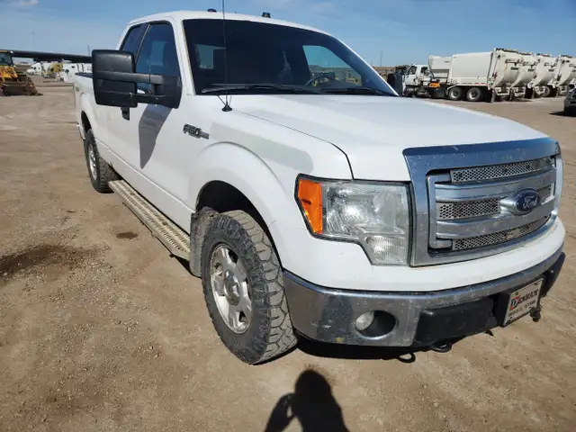 2014 Ford F-150 - Photo 2